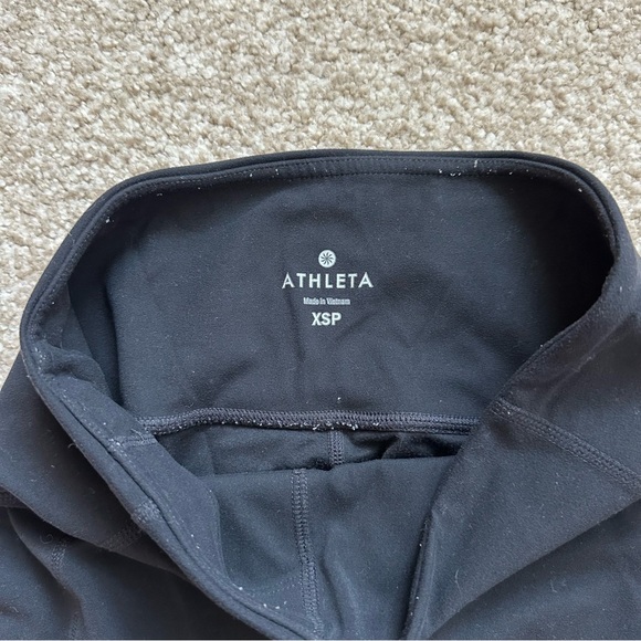 Athleta Cropped Leggings with Mesh Details - Picture 3 of 4